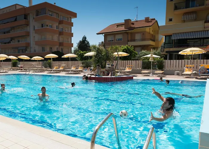 Caravel Hotel