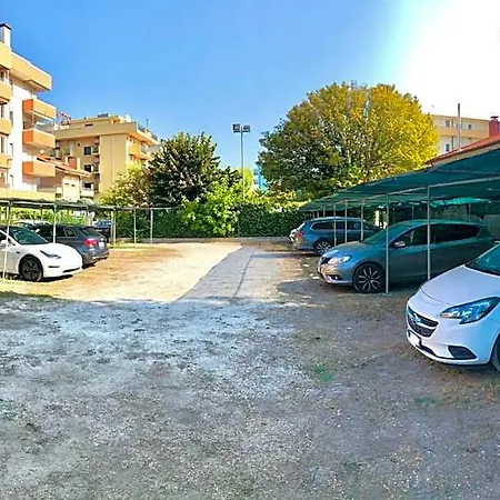 Caravel Hotel 3*